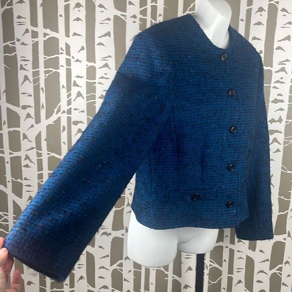 Pendleton 100% Virgin Wool Boucle Textured Plaid Cropped Blazer 10 Blue, Black, - Picture 2 of 11